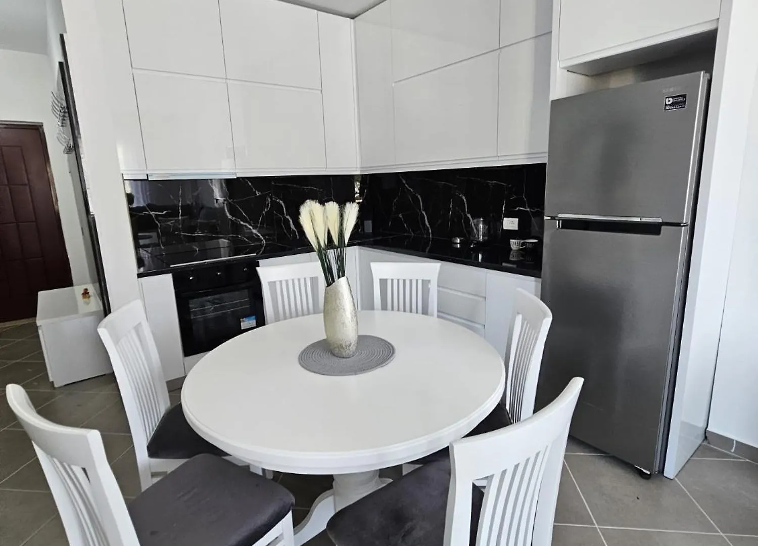 Luxury Apartment Hannah Vlore Albania